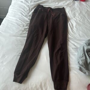 Women’s wear figs high waisted Zamora scrub pants small petite
